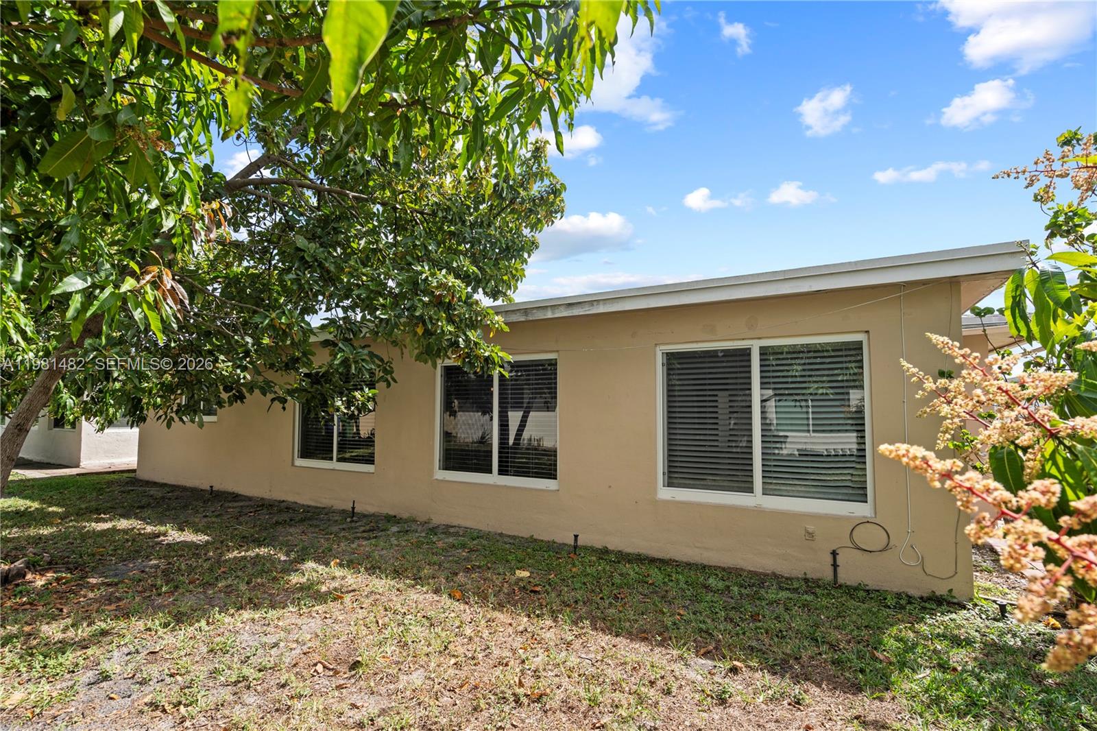 PARADISE GARDENS SEC 3 - Residential