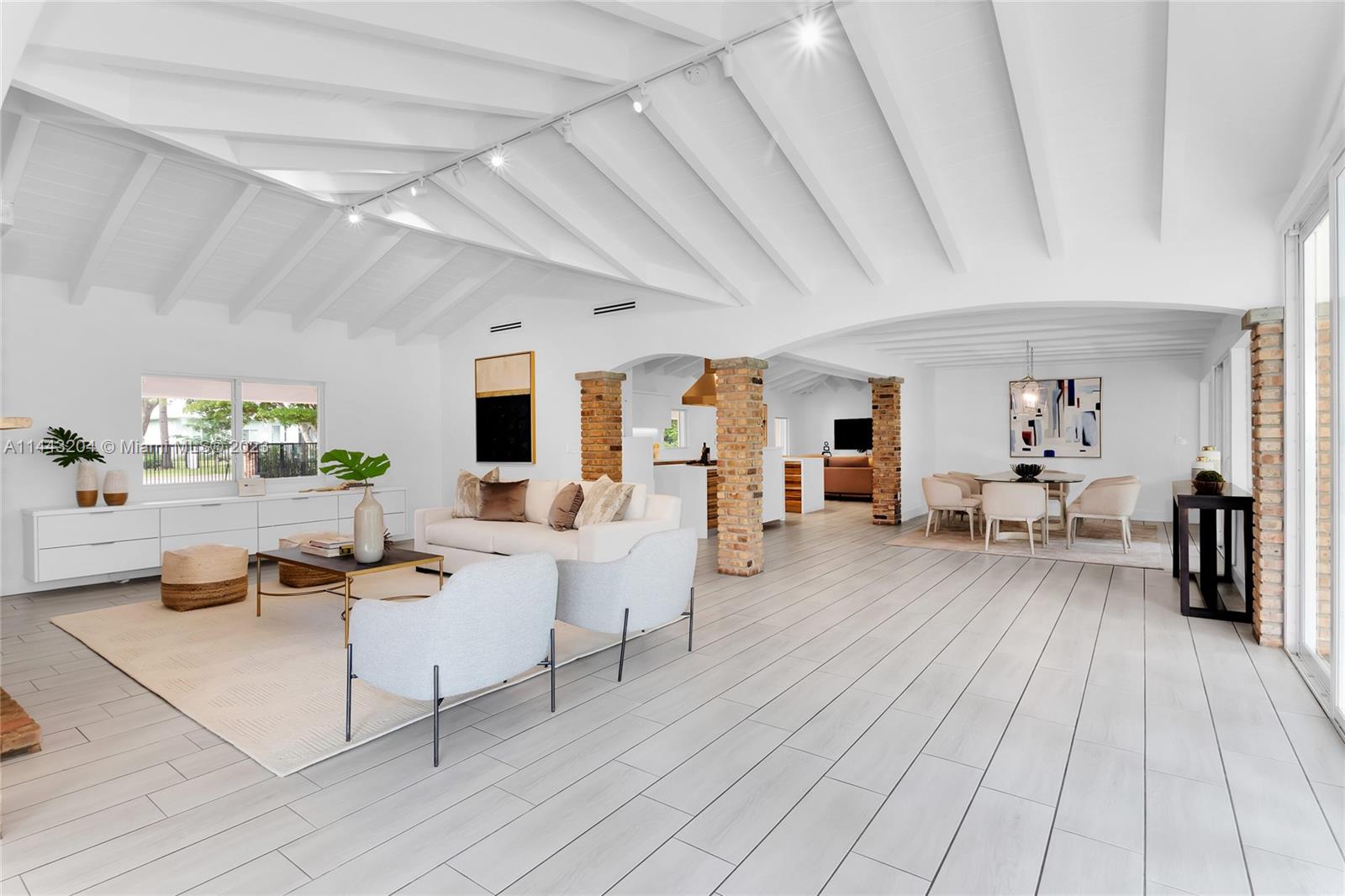 SUNILAND ESTATES 1ST ADDN - Residential