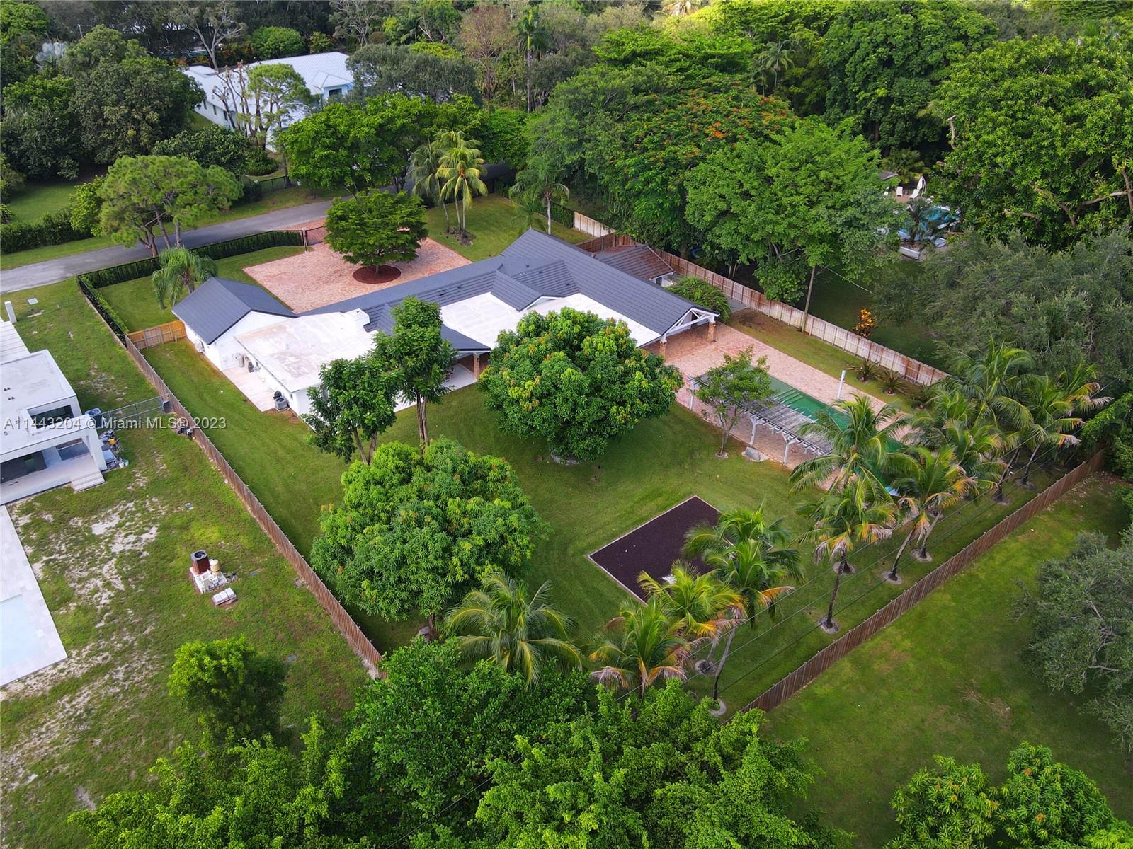 SUNILAND ESTATES 1ST ADDN - Residential