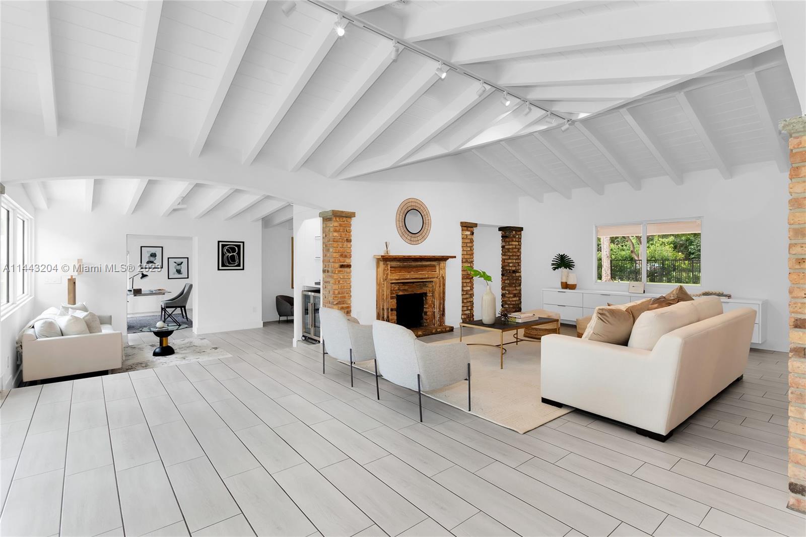 SUNILAND ESTATES 1ST ADDN - Residential