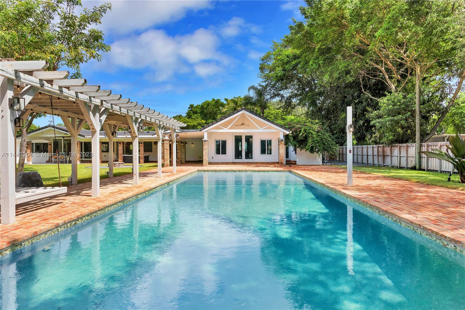 SUNILAND ESTATES 1ST ADDN - Residential