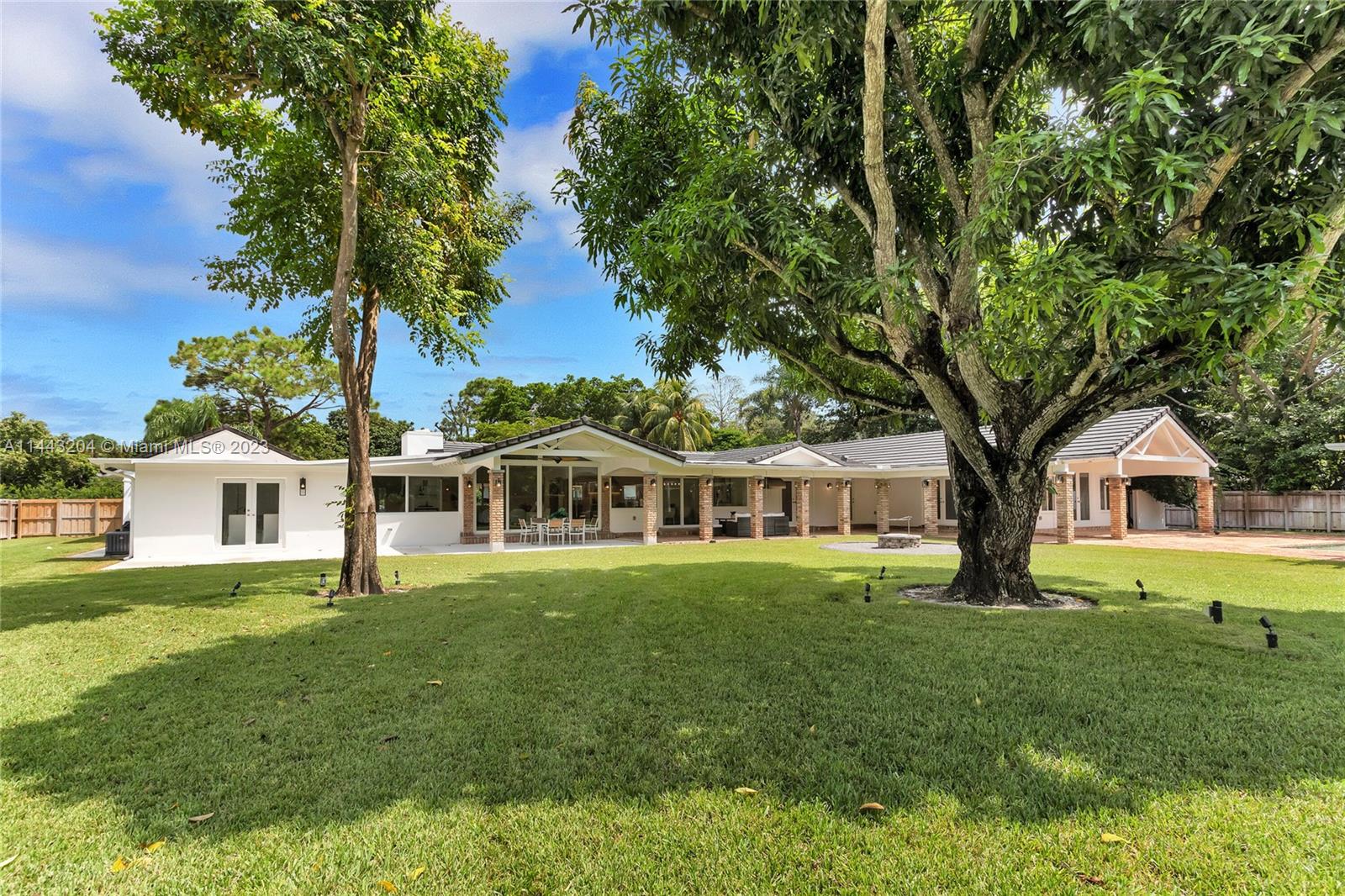 SUNILAND ESTATES 1ST ADDN - Residential