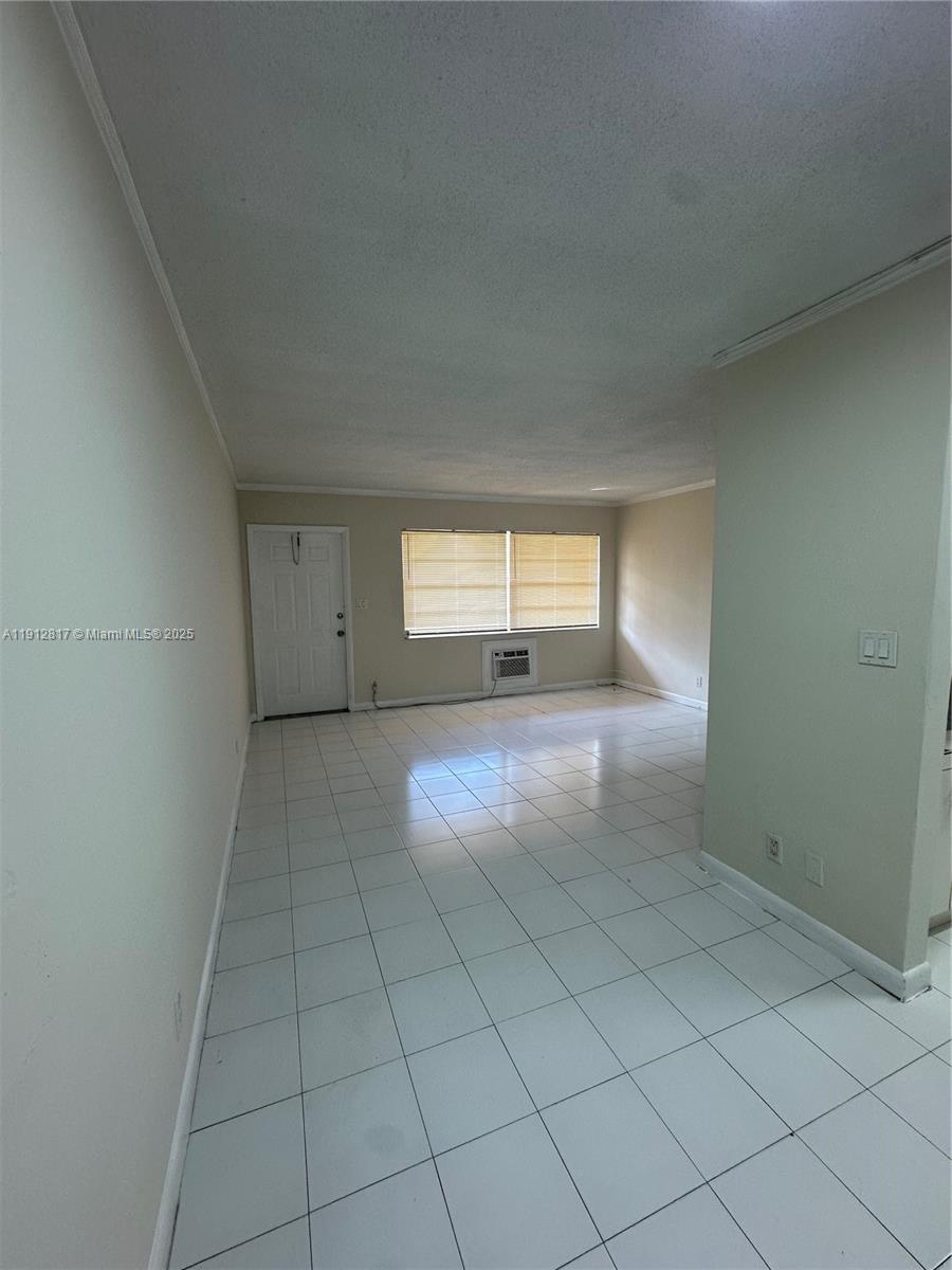 TOWN COLONY CONDO - Residential Lease