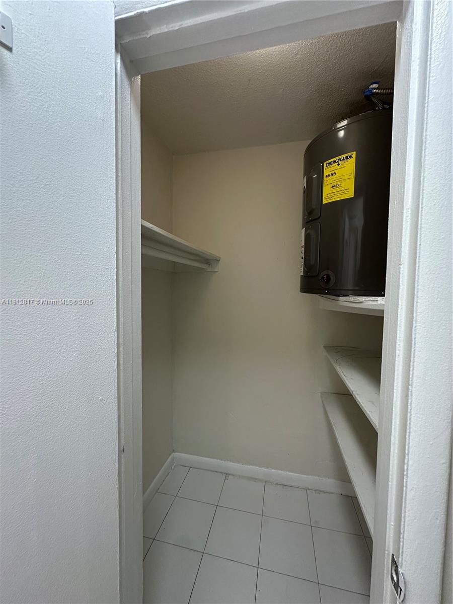 TOWN COLONY CONDO - Residential Lease