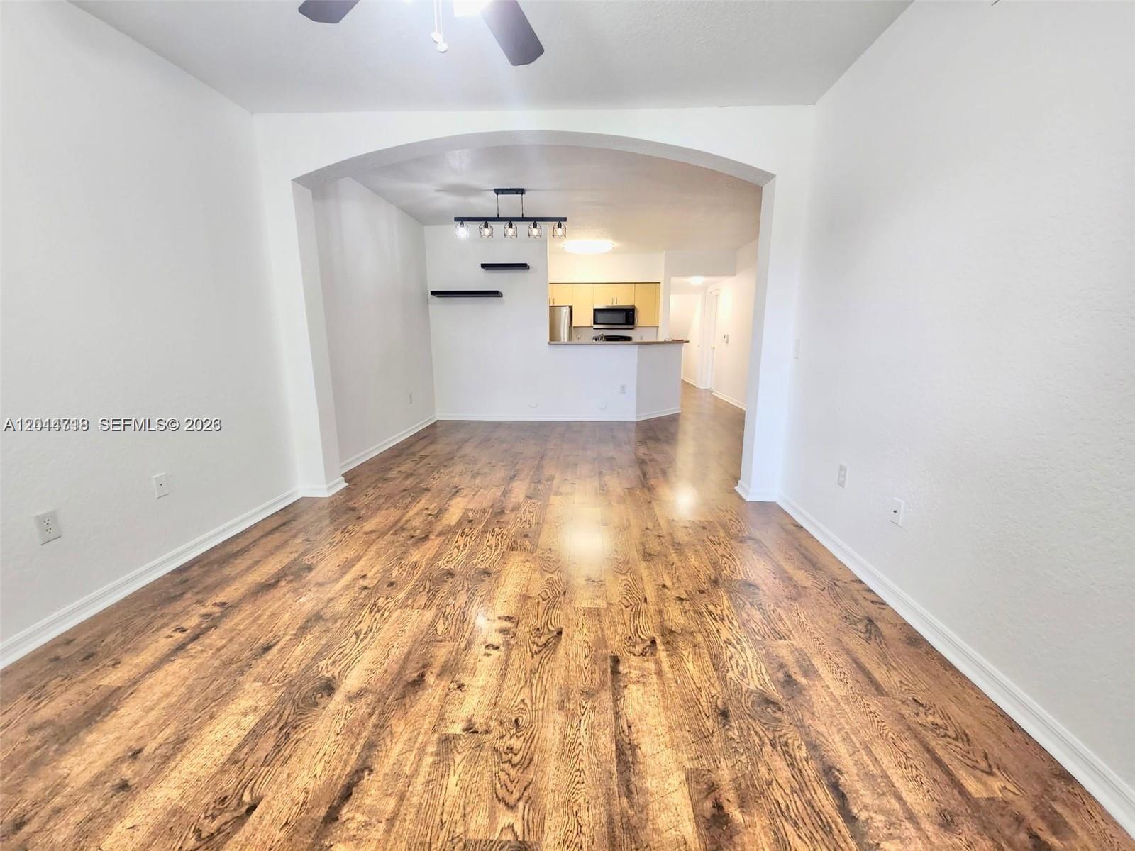 2209 Belmont Ln 2209