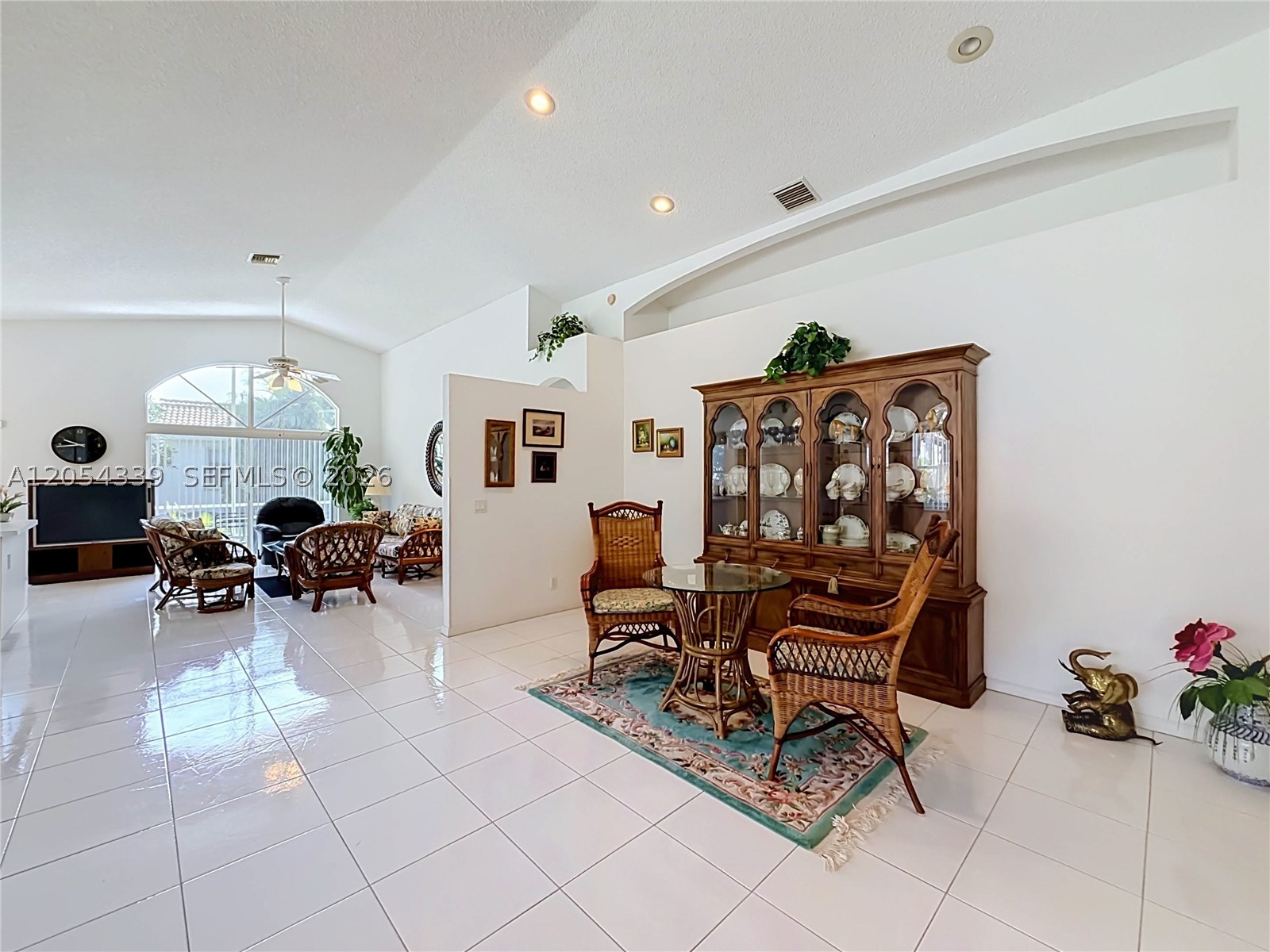 9786 Lemonwood Ct