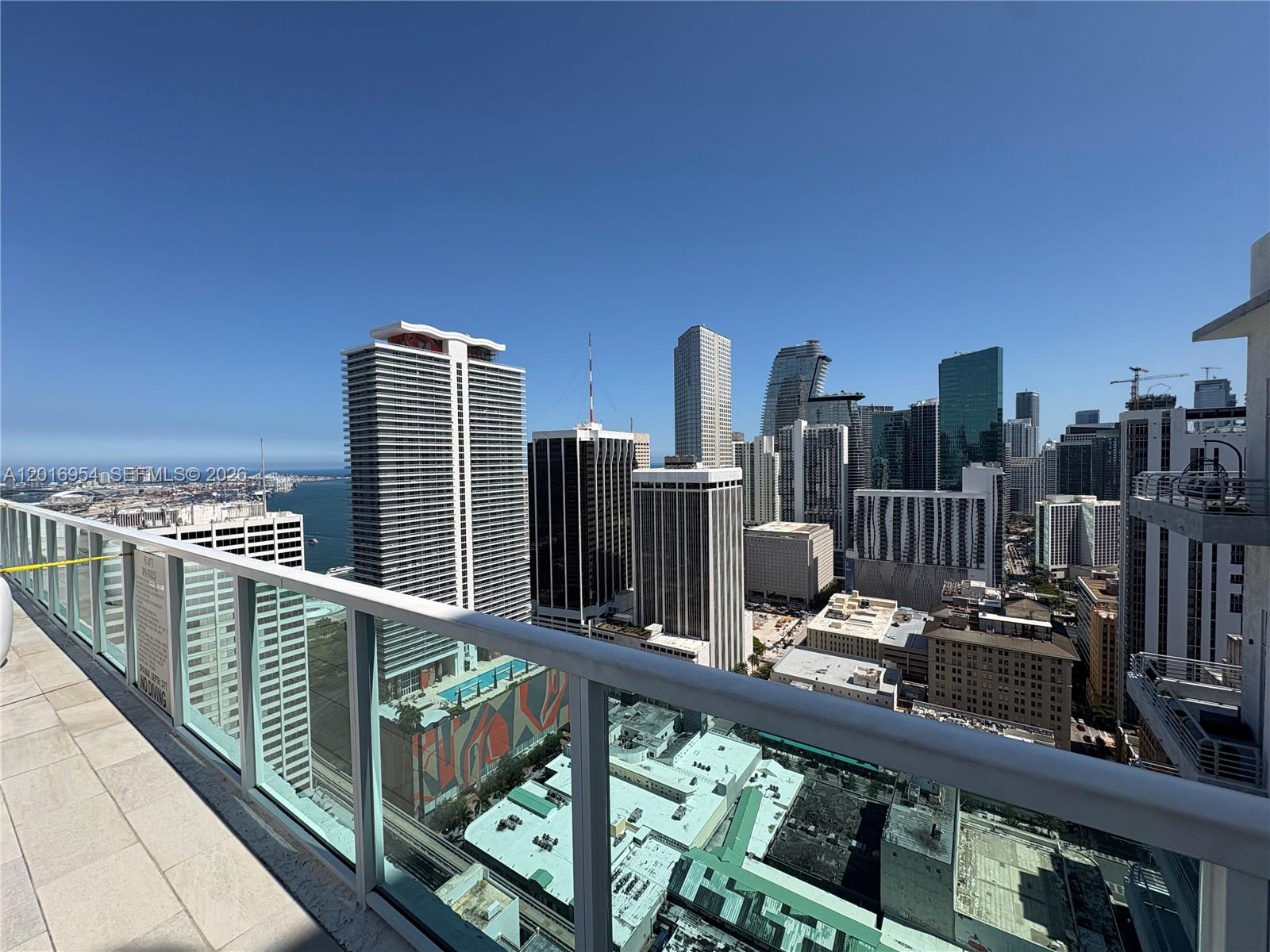THE LOFT DOWNTOWN II COND - Residential Lease