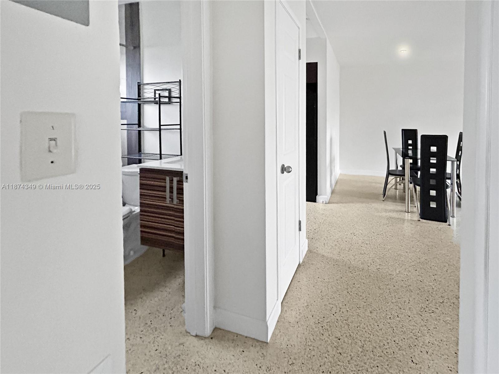 BONIELLO VILLAS SEC TWO - Residential Lease