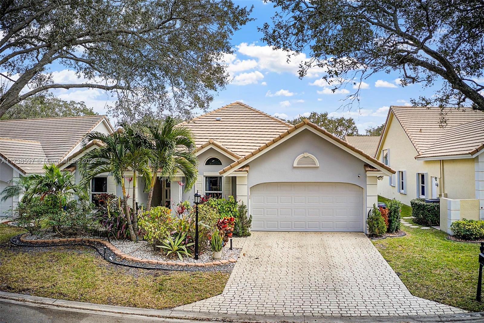 GEORGETOWN AT EAGLE TRACE - Residential