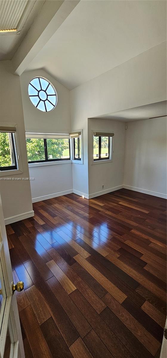 JACARANDA AREA 935 - Residential Lease