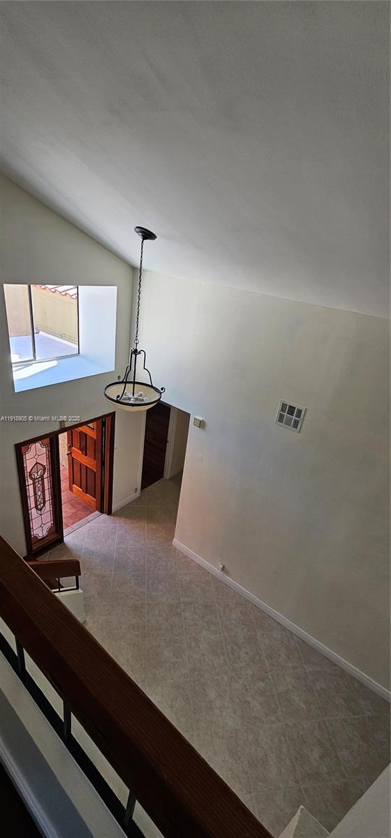 JACARANDA AREA 935 - Residential Lease