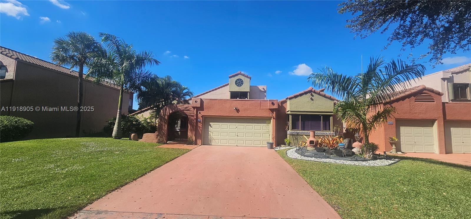 JACARANDA AREA 935 - Residential Lease