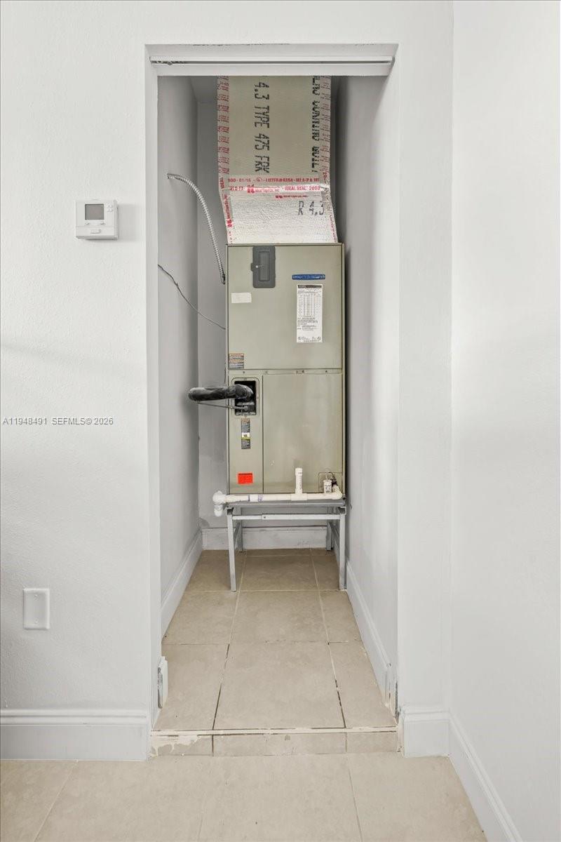 BISCAYNE ENTRADA 2ND REV - Residential