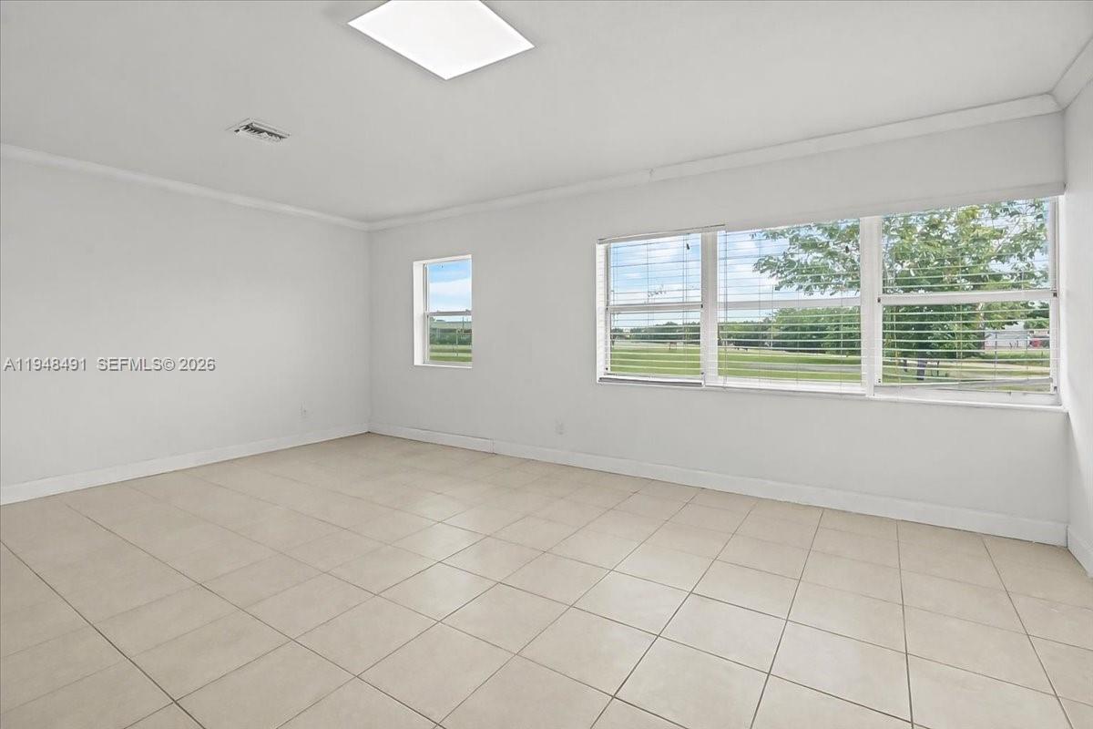 BISCAYNE ENTRADA 2ND REV - Residential