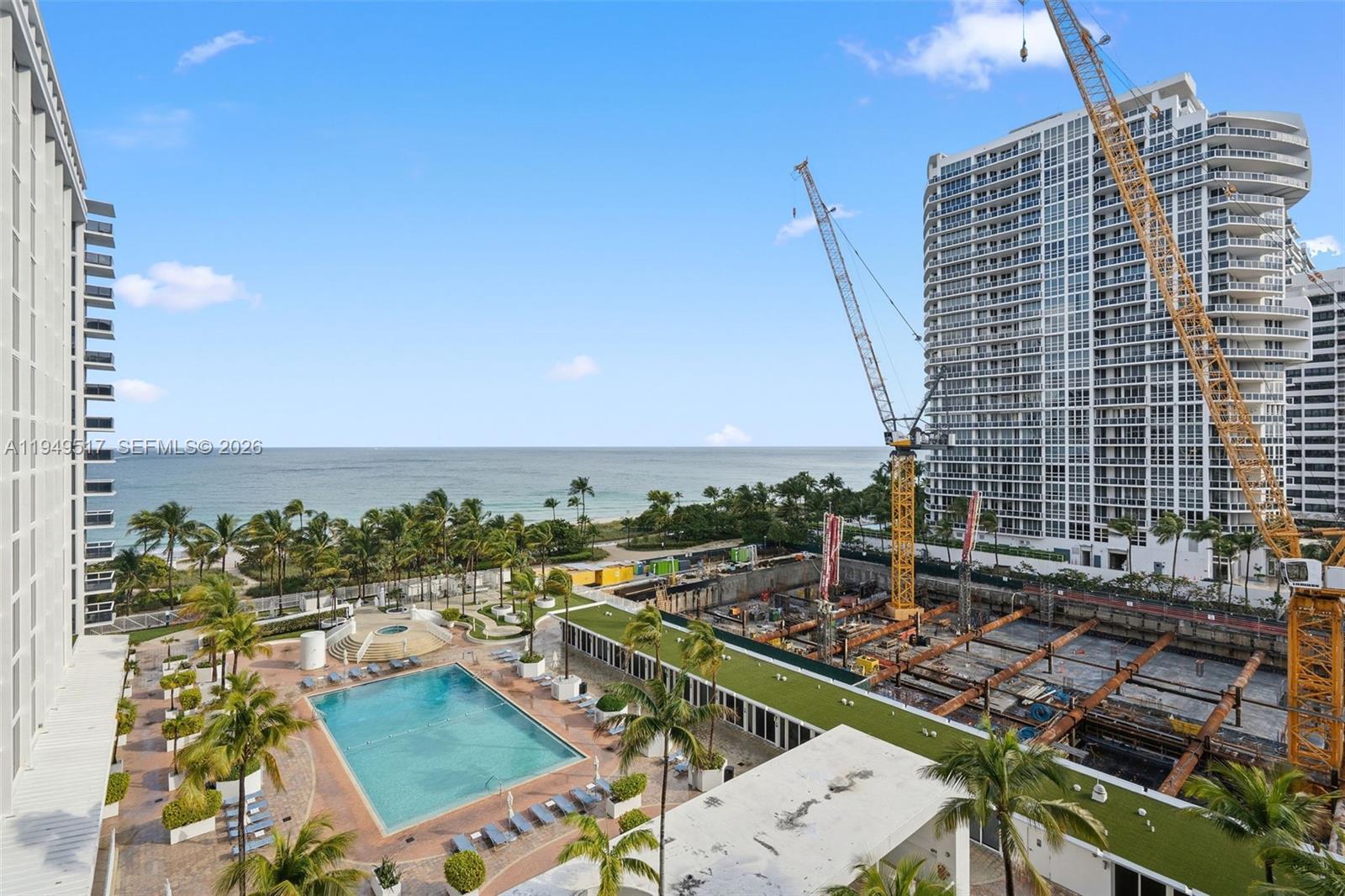 HARBOUR HOUSE - Residential