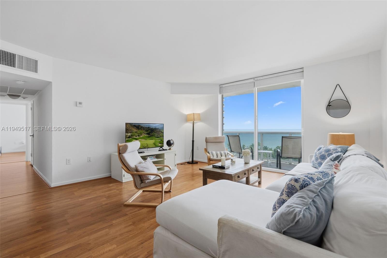 HARBOUR HOUSE - Residential