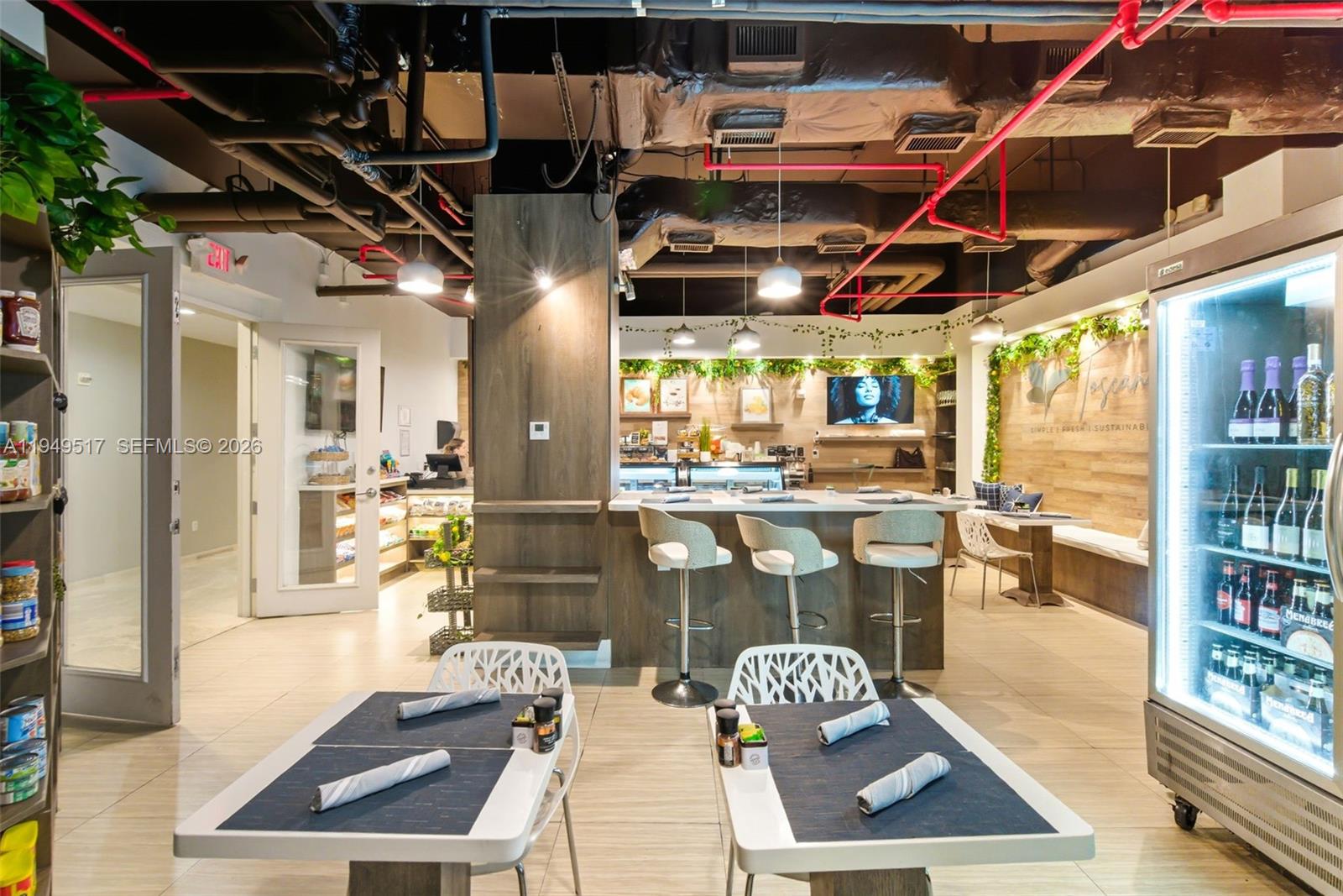 HARBOUR HOUSE - Residential