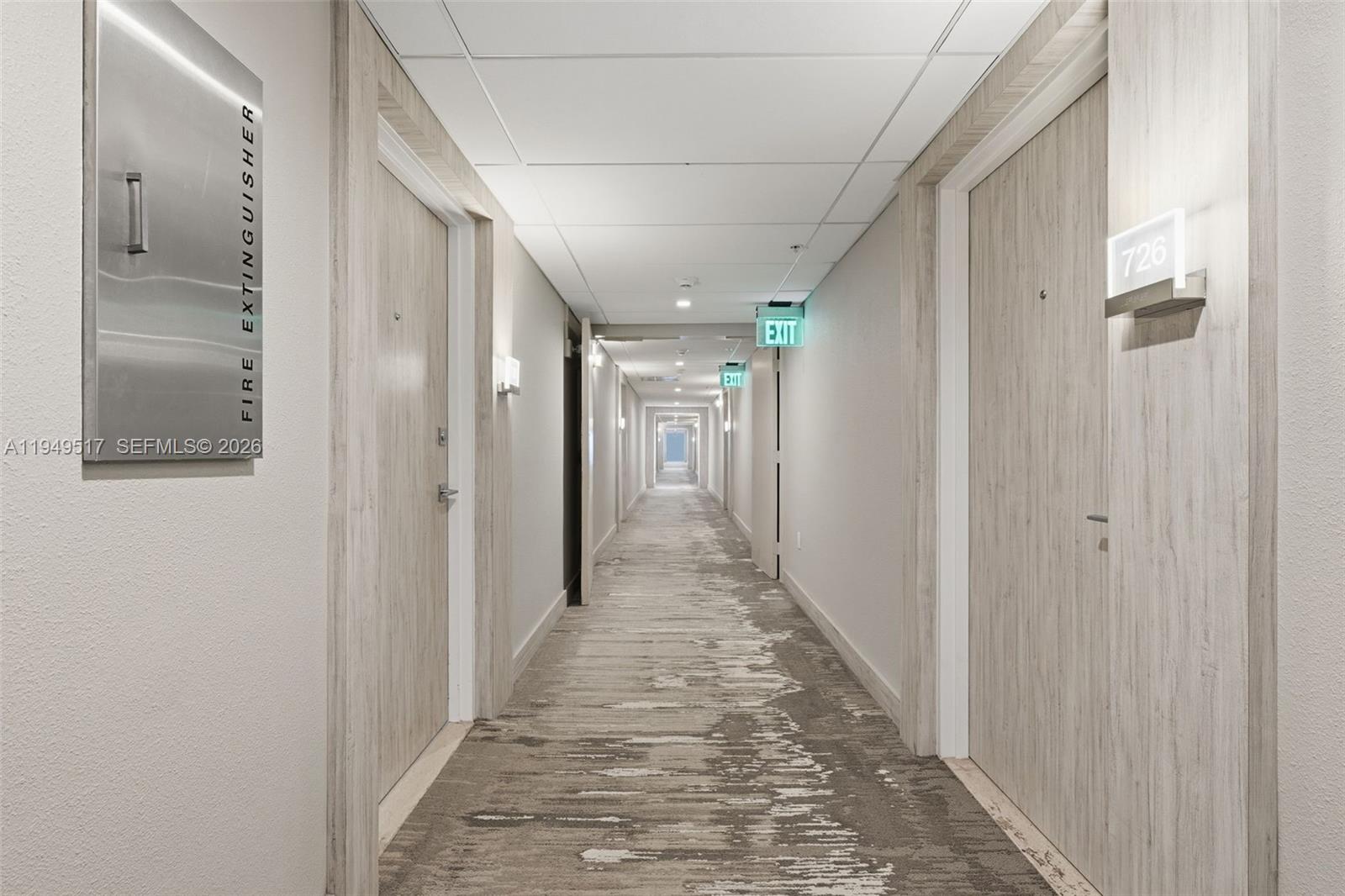 HARBOUR HOUSE - Residential