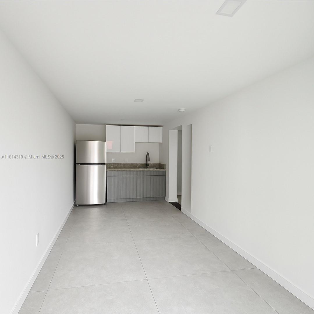 Rental Property at 1601 Nw 36th Ave 3, Miami, Broward County, Florida - Bedrooms: 1 
Bathrooms: 1  - $1,750 MO.
