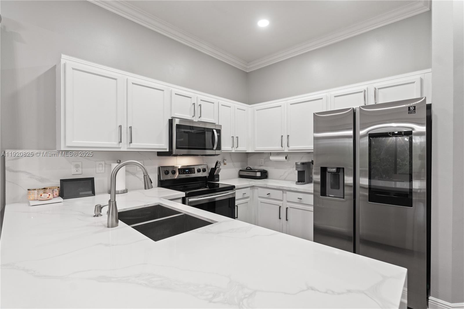 FOXCROFT HOMES PHASE II - Residential