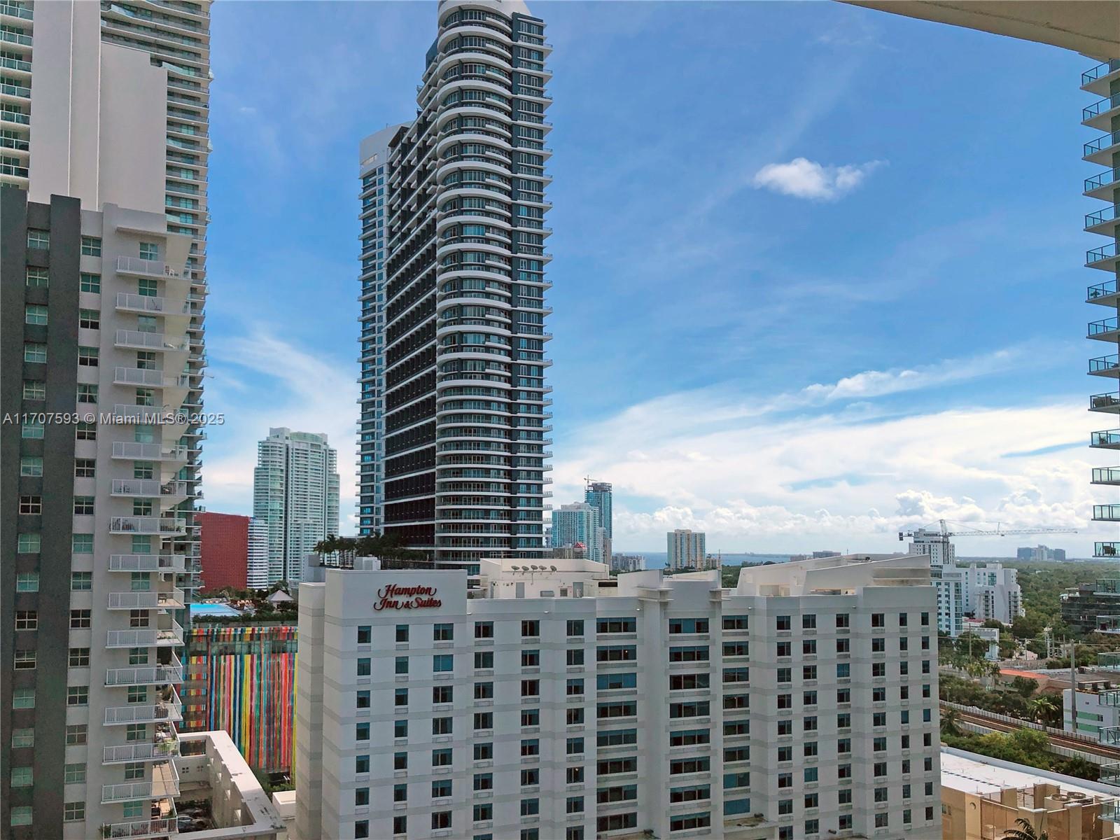 1100 MILLECENTO RESIDENCE - Residential