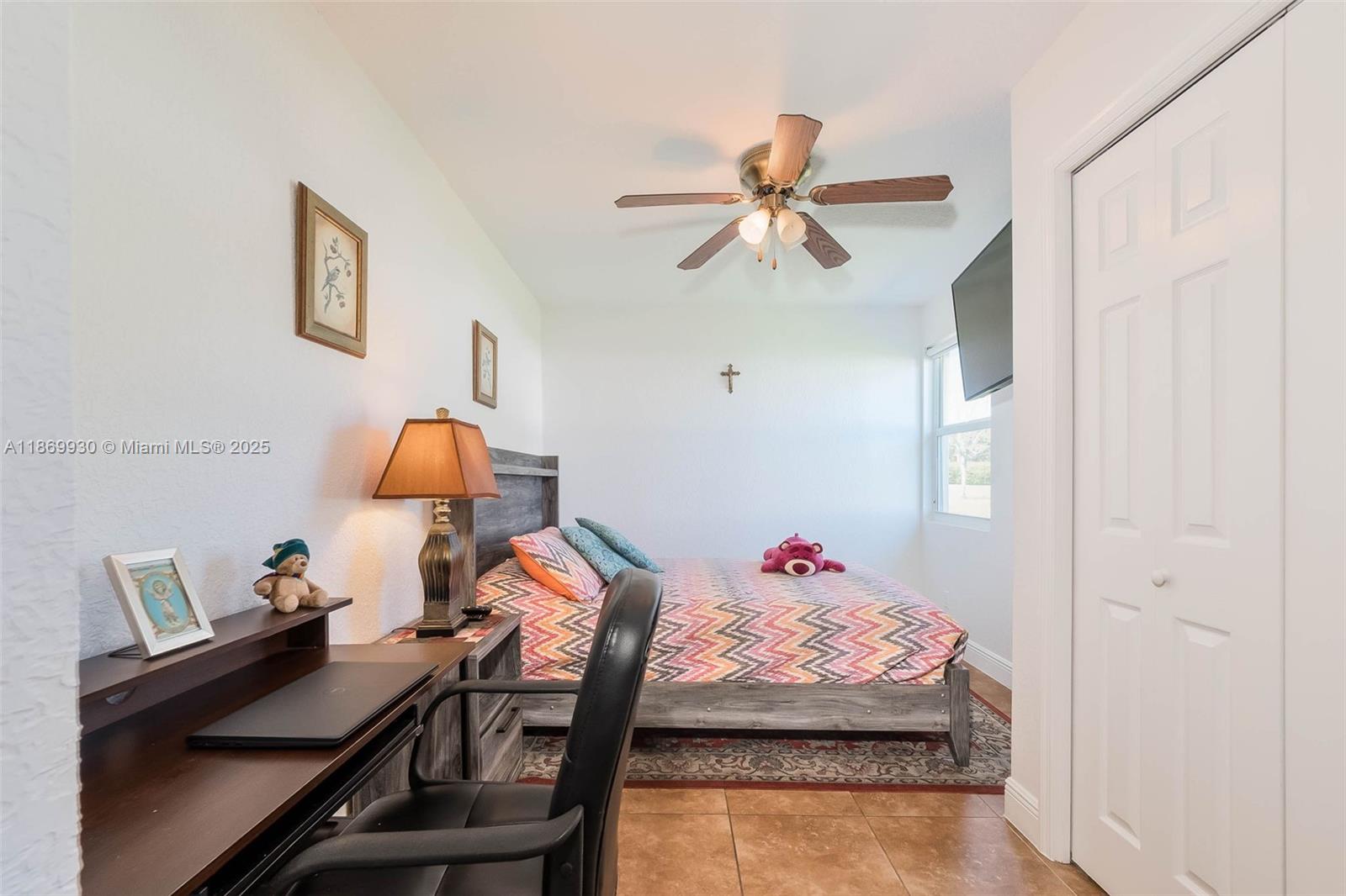 LAUDERDALE WEST 3 SEC - Residential