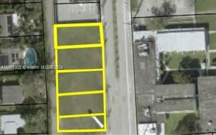 5 Empty Lots For Sale Multi-Folio: 09-4025-012-0430, 09-4025-012-0400,09-4025-012-0410,09-4025-012-0420,09-4025-012-0440. Very Sought-after location. Great Investment opportunity. Up and growing area. Very central area. Lots of potential.