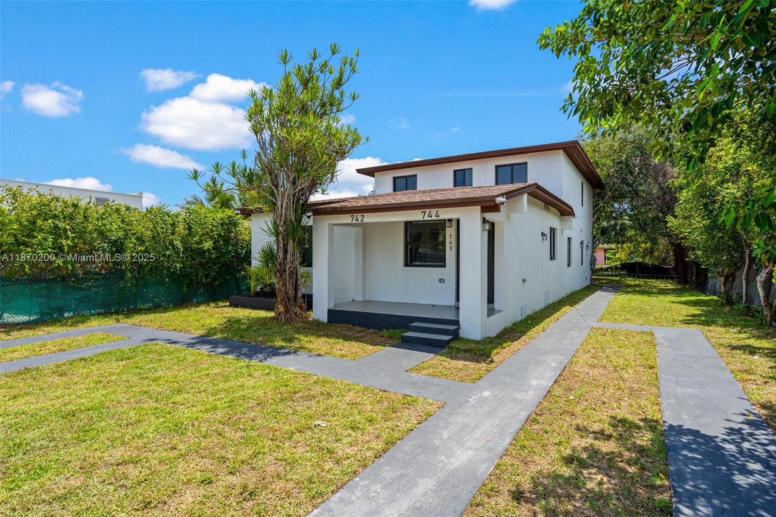 View photos, virtual tours, details... 742 NW 70th St