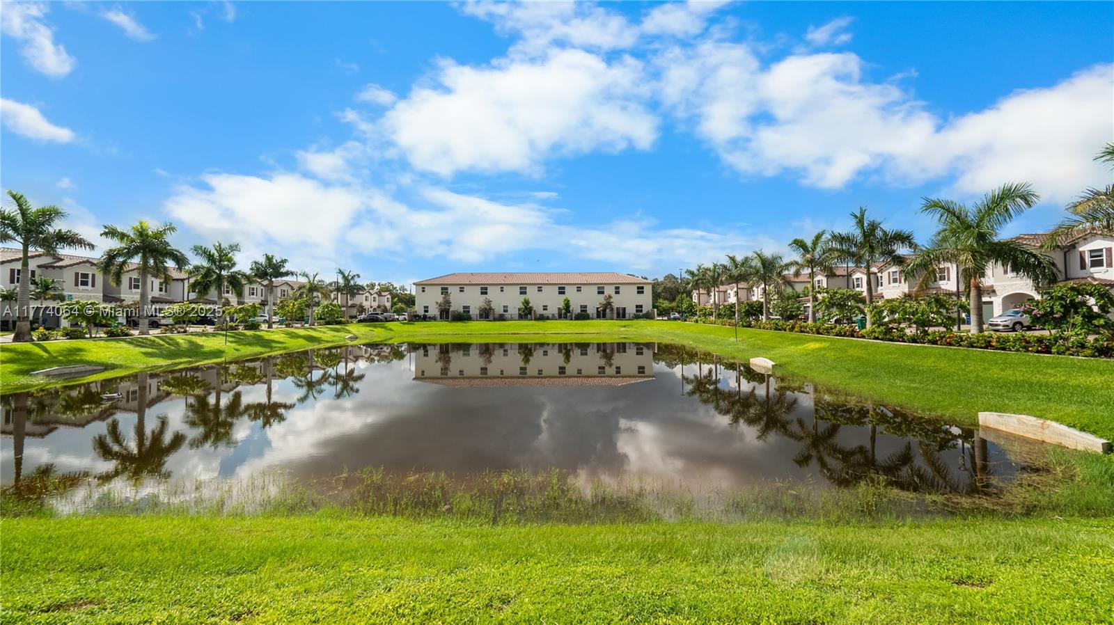 CALCUTTA FIRST ADDITION - Residential