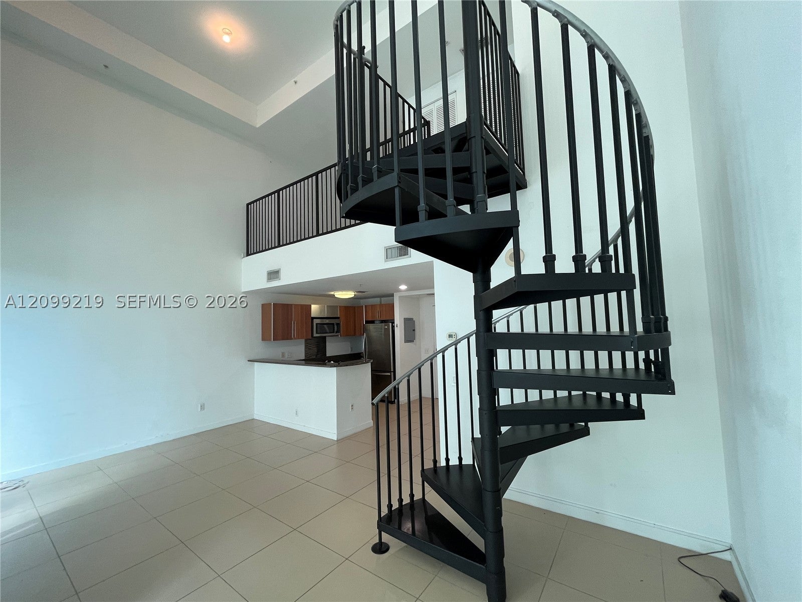 300 S Biscayne Blvd L-406
