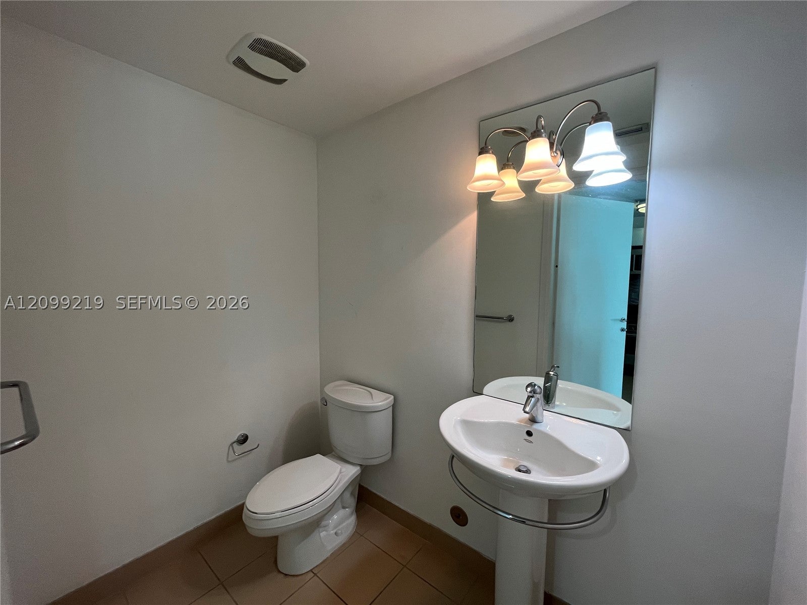 300 S Biscayne Blvd L-406
