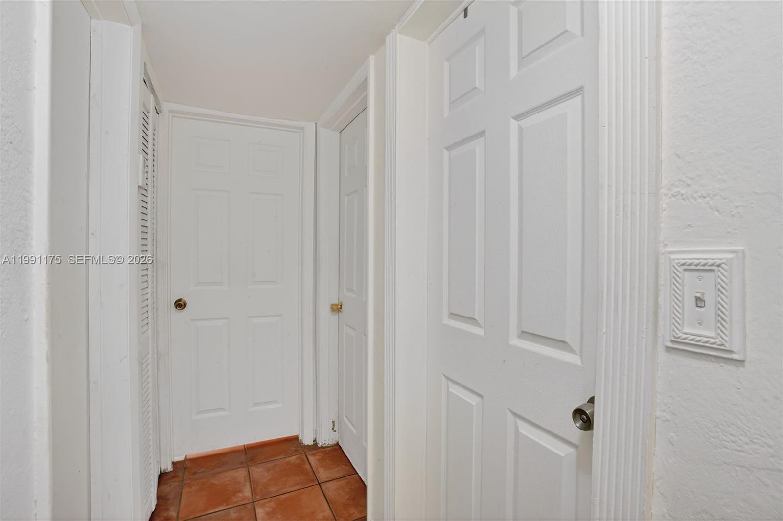 TROPICAL ESTATES 1ST ADDN - Residential