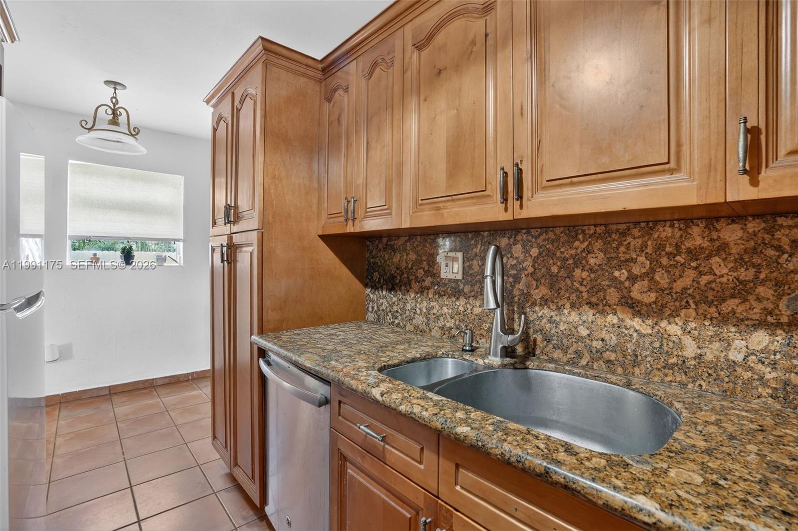 TROPICAL ESTATES 1ST ADDN - Residential