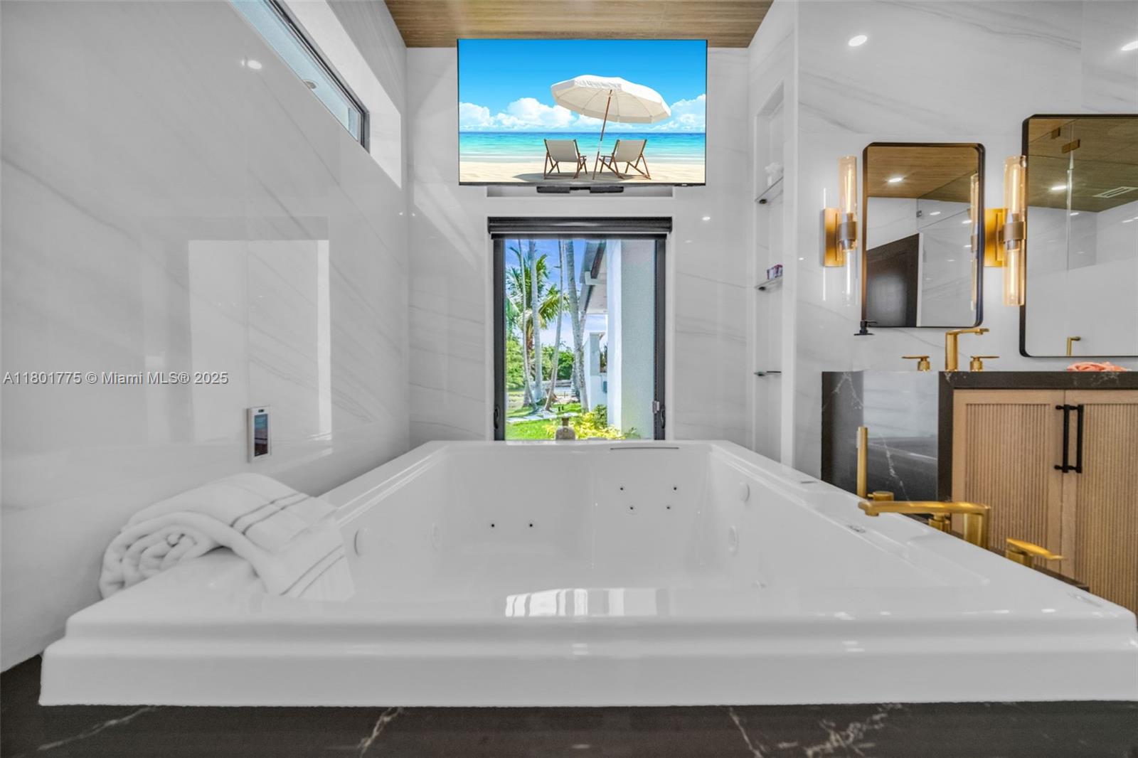 HOLLYWOOD HILLS NORTH SEC - Residential