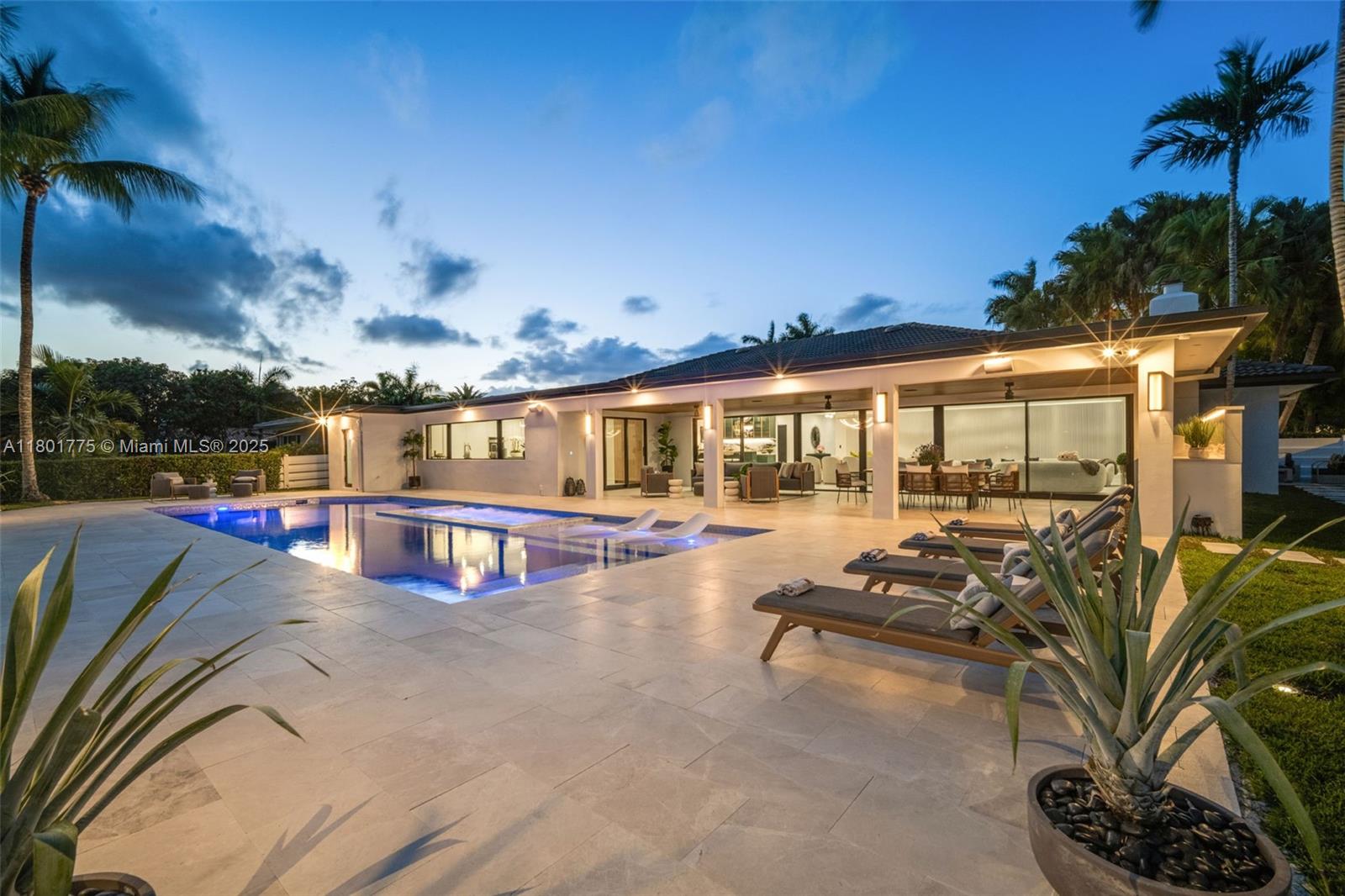 HOLLYWOOD HILLS NORTH SEC - Residential