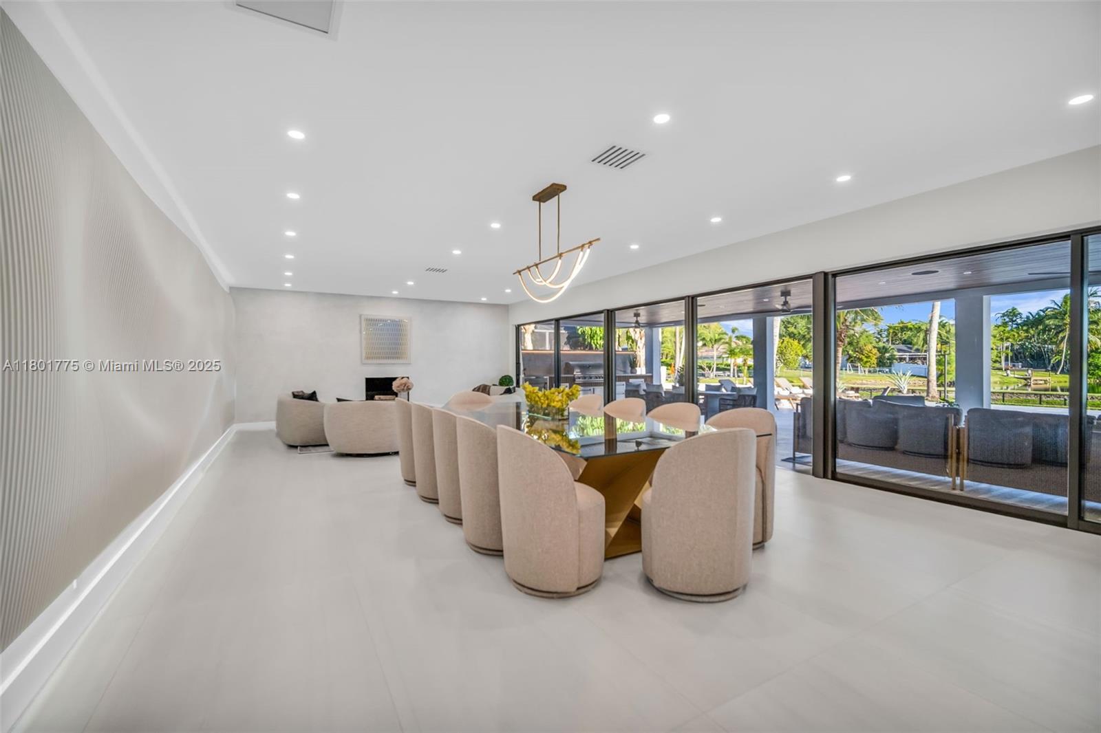 HOLLYWOOD HILLS NORTH SEC - Residential