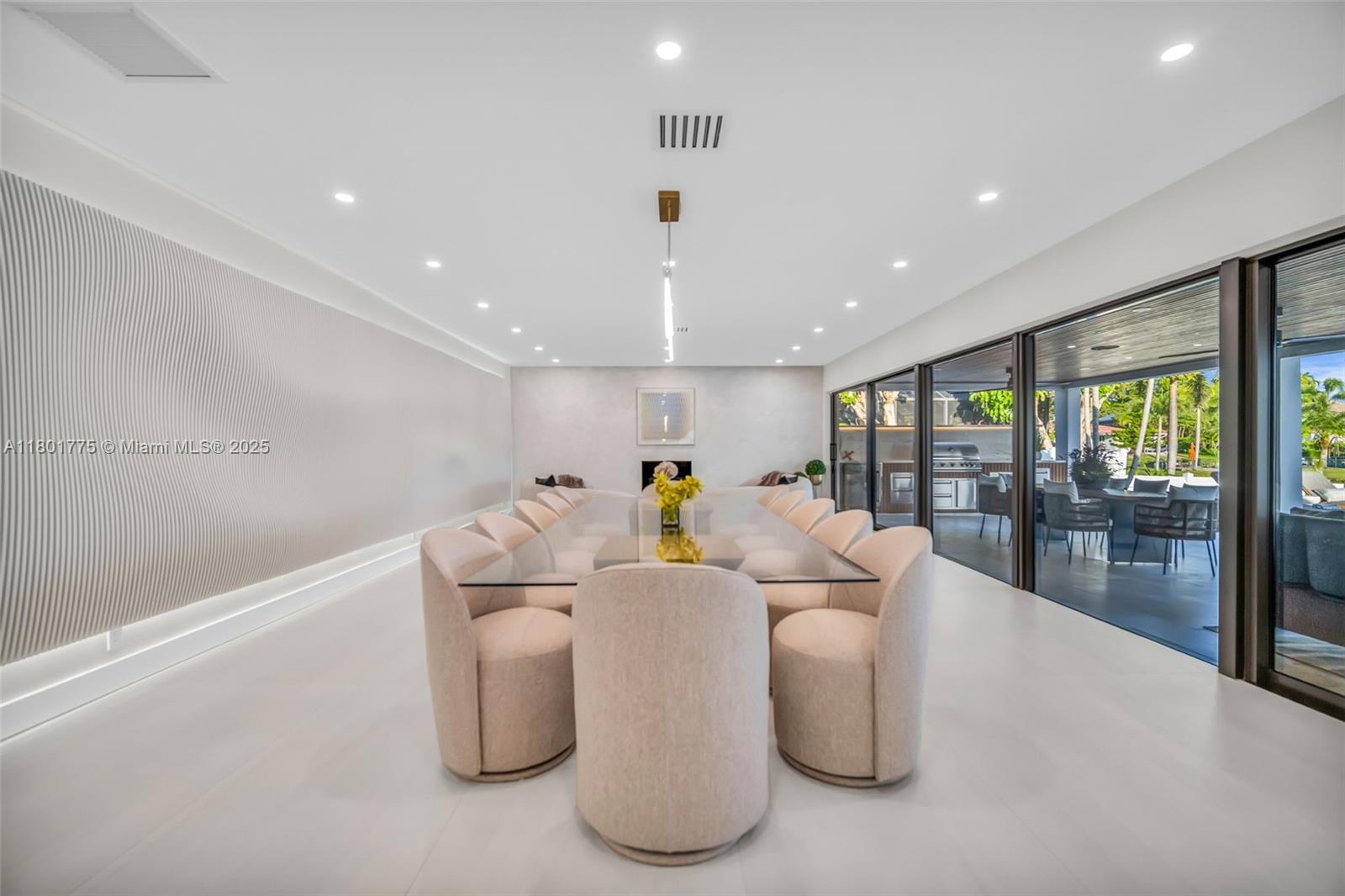 HOLLYWOOD HILLS NORTH SEC - Residential