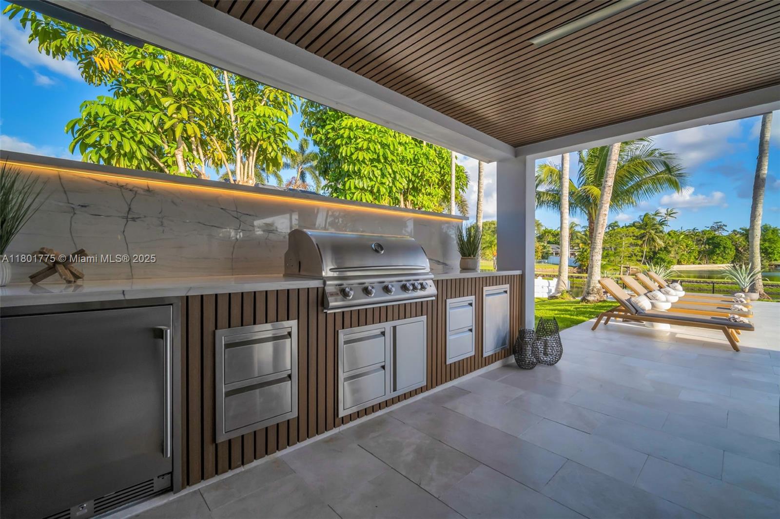 HOLLYWOOD HILLS NORTH SEC - Residential