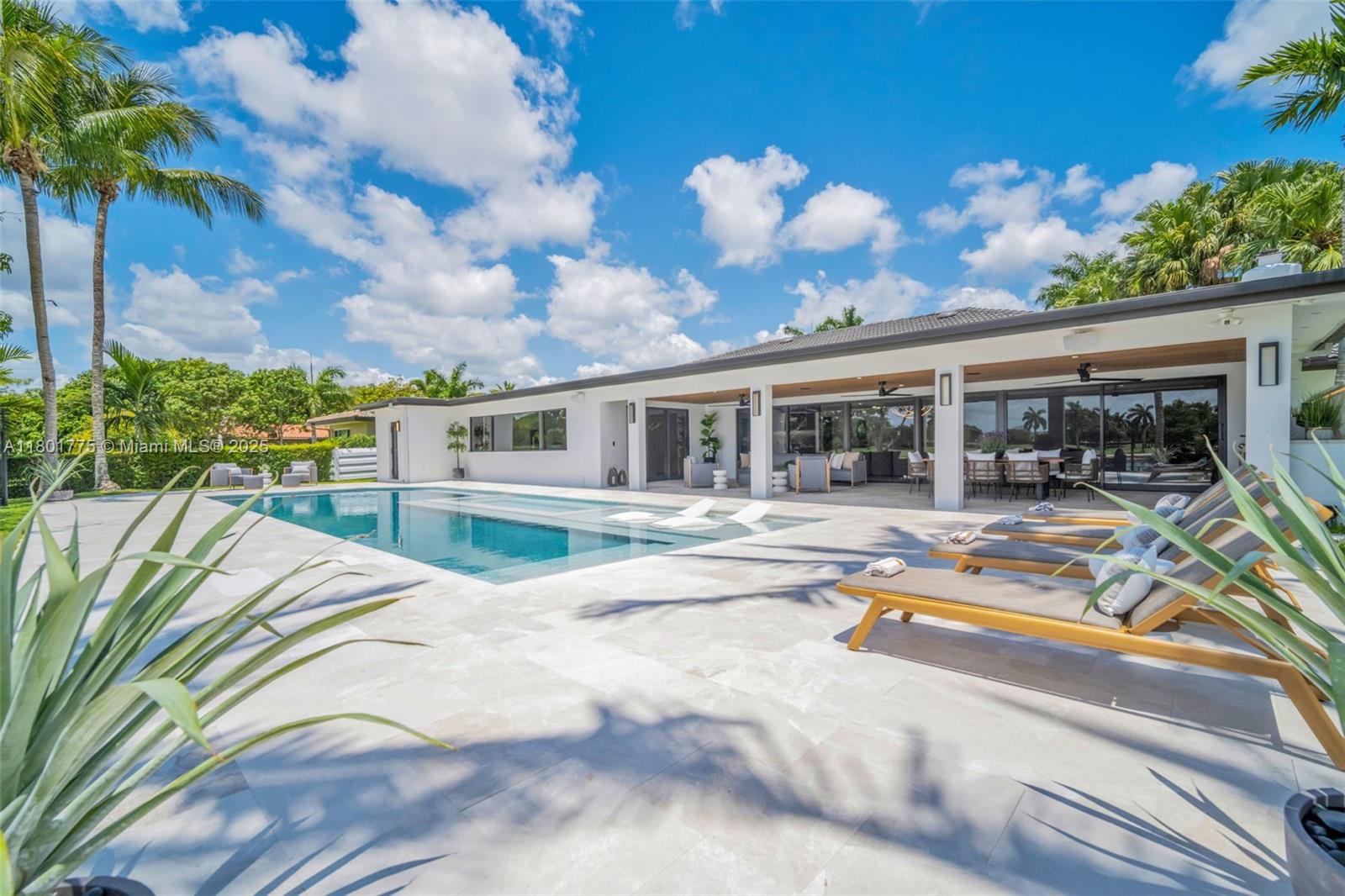 HOLLYWOOD HILLS NORTH SEC - Residential