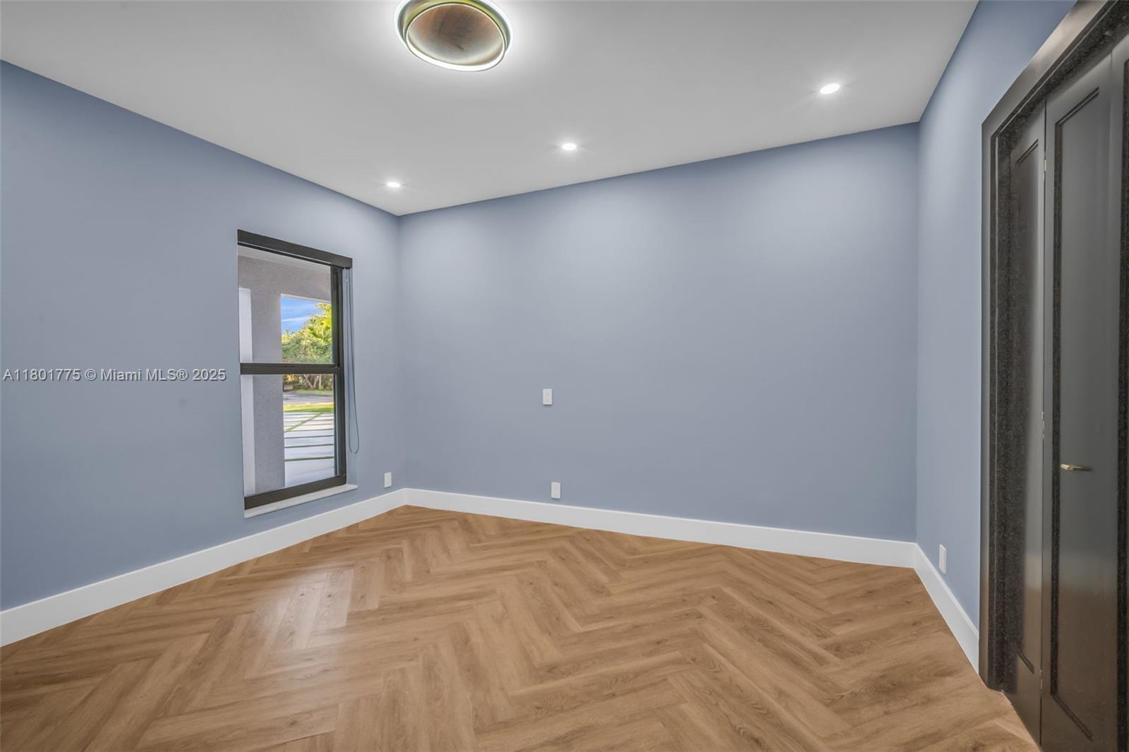 HOLLYWOOD HILLS NORTH SEC - Residential