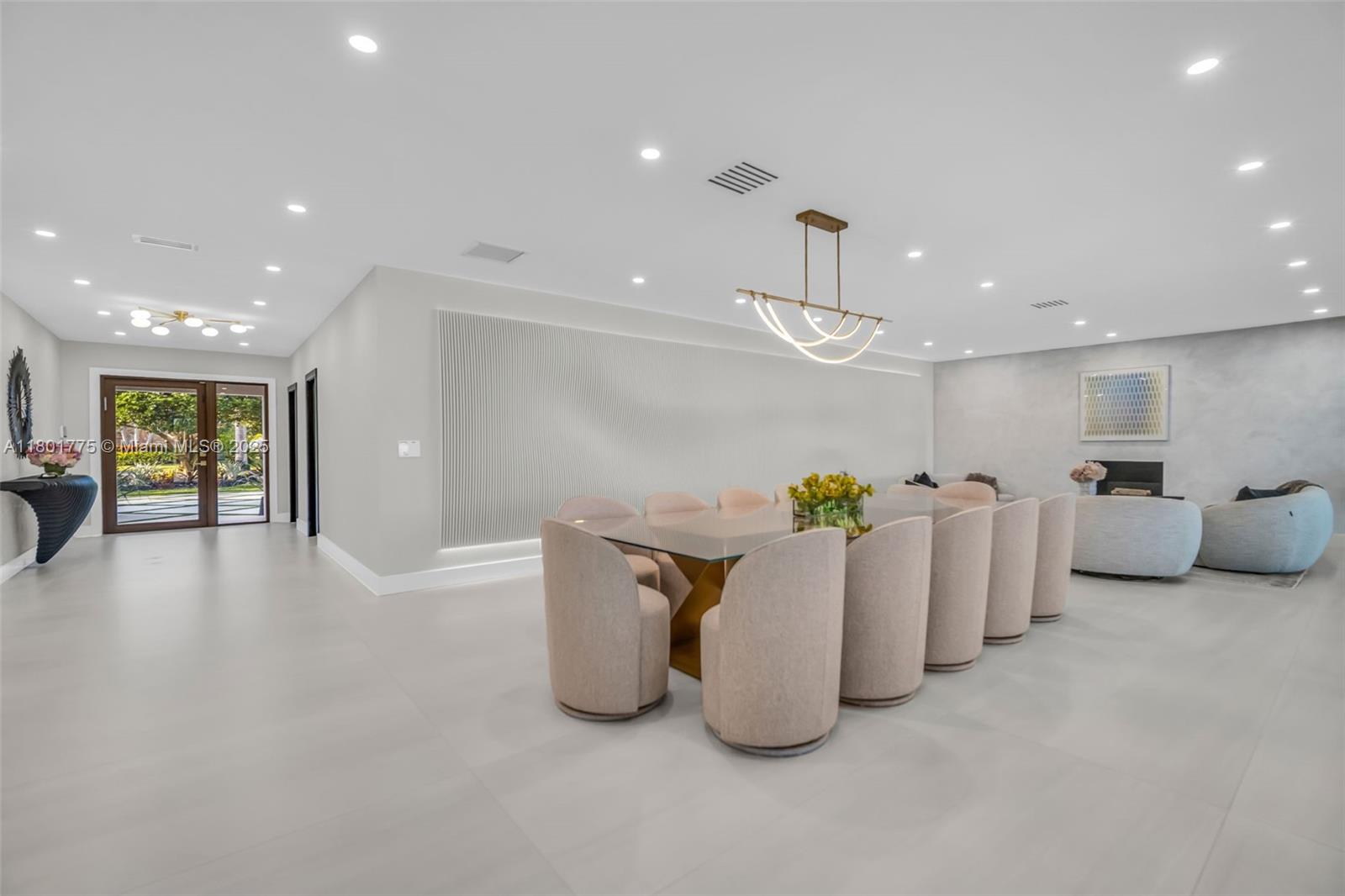 HOLLYWOOD HILLS NORTH SEC - Residential