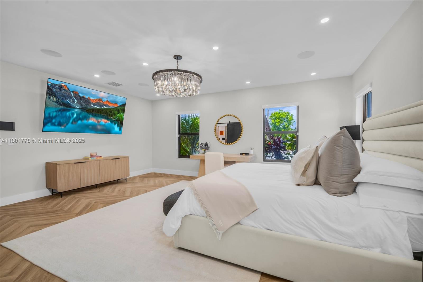 HOLLYWOOD HILLS NORTH SEC - Residential