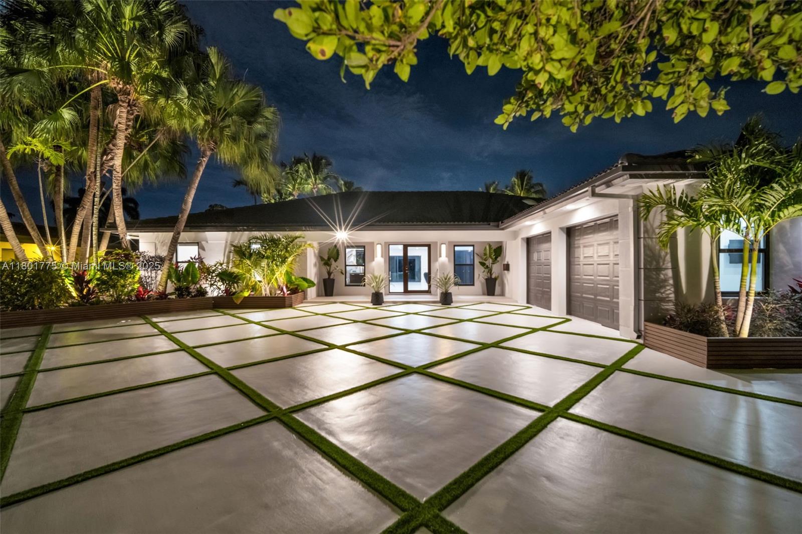 HOLLYWOOD HILLS NORTH SEC - Residential