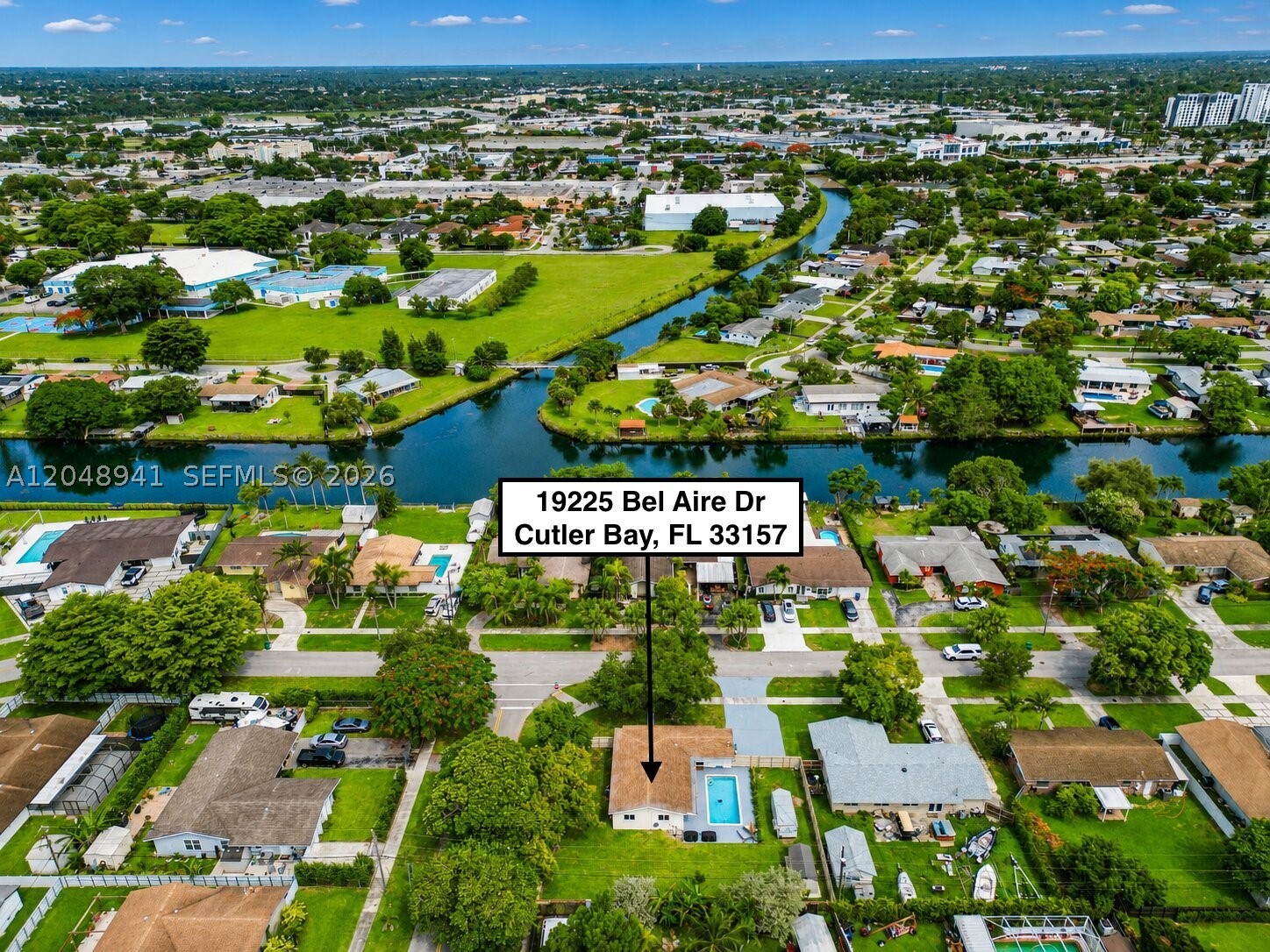 19225 Bel Aire Dr