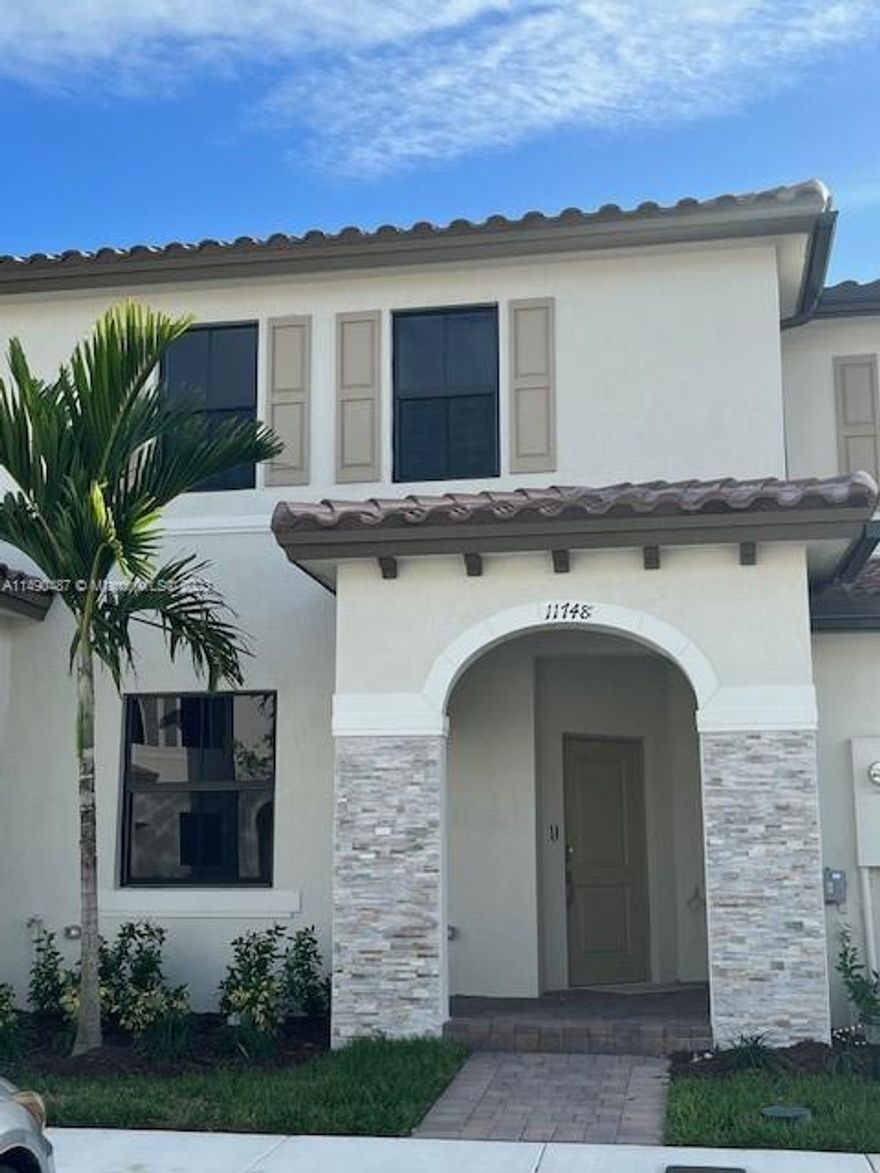 This NEW Villa is located in Corsica, a master-planned community. The property features 3 bedrooms, 2.5 bathrooms. The first floor comprises an open-kitchen concept with brand new stainless steel appliances, including a double door refrigerator, and access to a private fenced patio. The entire townhouse is equipped with impact windows, quartz countertops, modern kitchen and bathrooms, and plenty of natural light. There is a generous fenced backyard, soon to be paved completely, a laundry area with brand new washer and dryer, and a high-efficiency tankless water heater. The community is conveniently located near schools, stores, restaurants, and major roadways and highways. It is also just a few miles away from boating, fishing, shopping, and dining areas.