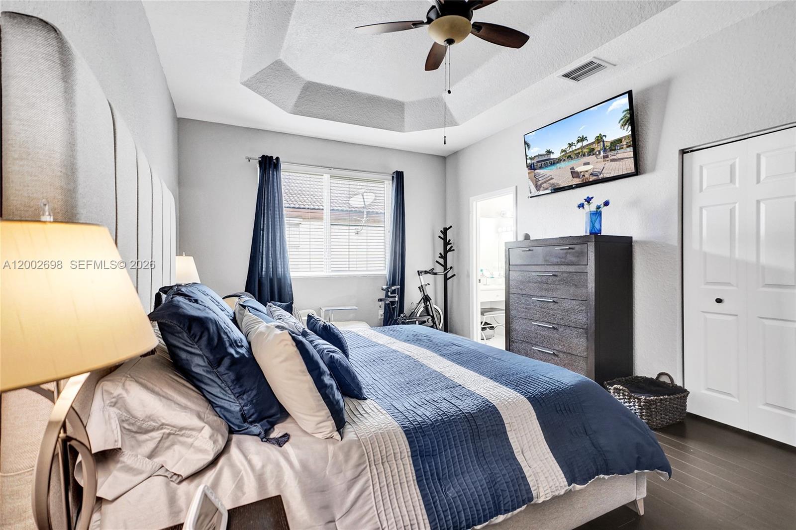 COURTS AT TUSCANY - Residential