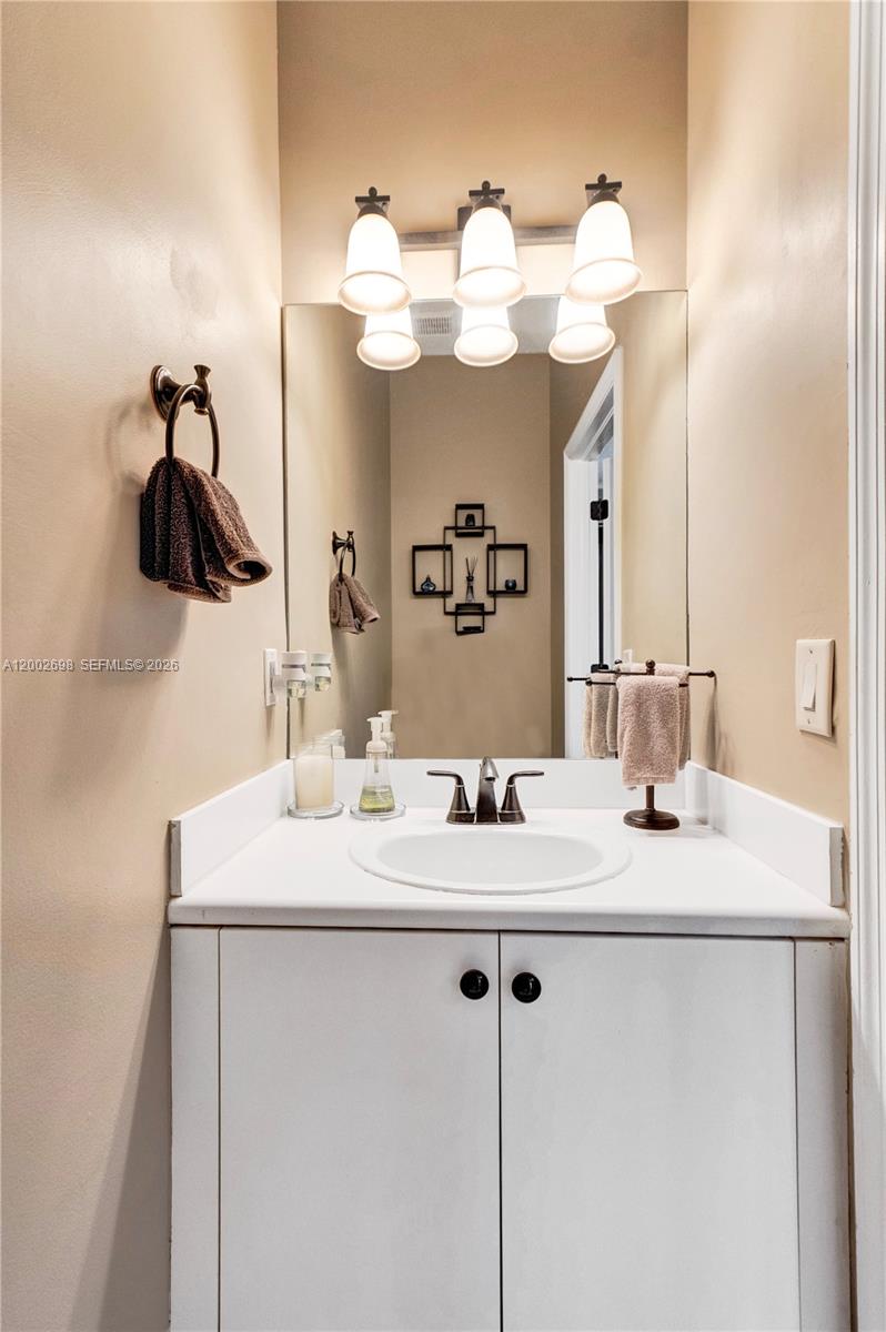 COURTS AT TUSCANY - Residential