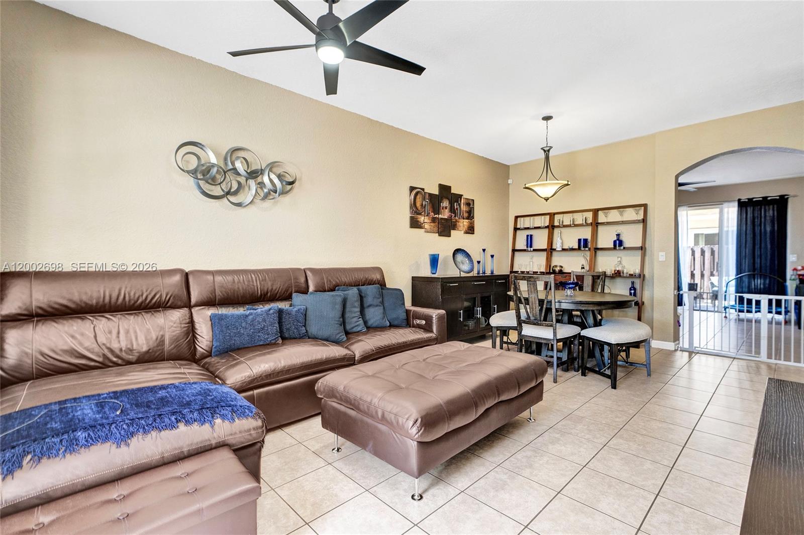 COURTS AT TUSCANY - Residential