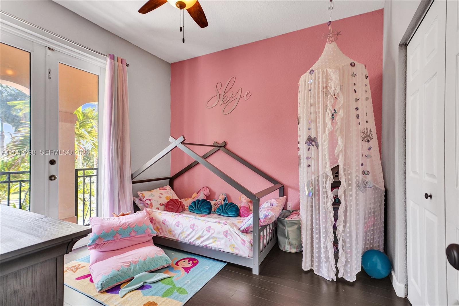 COURTS AT TUSCANY - Residential