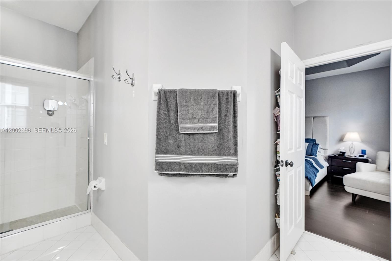 COURTS AT TUSCANY - Residential